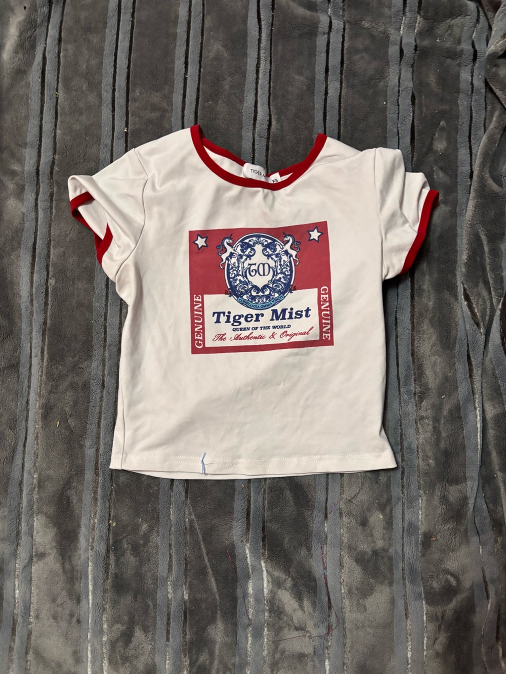 Tiger Mist White Short-Sleeve Ringer Tee with Red & Blue Graphic